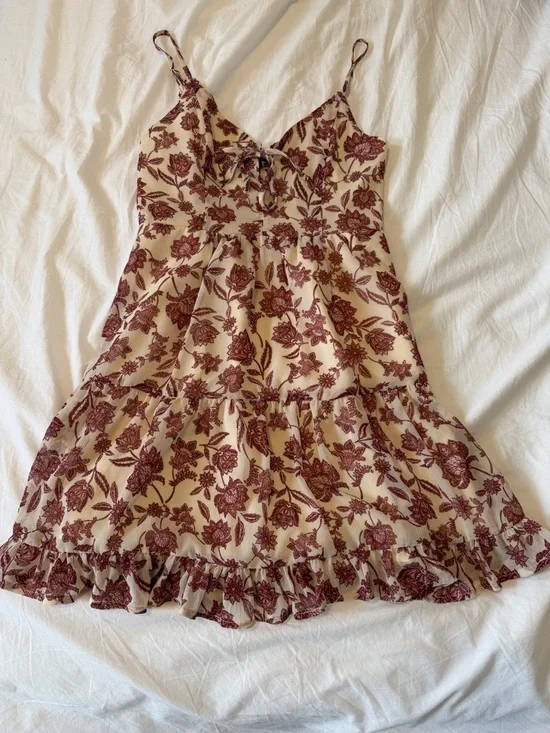 Cream Floral Spaghetti Strap Sundress with Burgundy Print - Picture 2 of 4